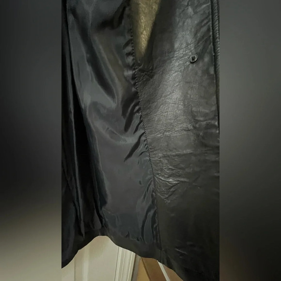 Izzi Vintage Leather Trench Coat - Picture 16 of 16